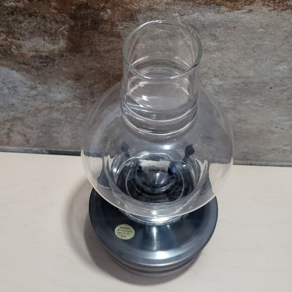 Vintage Kerosene Lamp Wick Clear Hurricane Glass Globe Chimney Metal Base - Picture 3 of 12